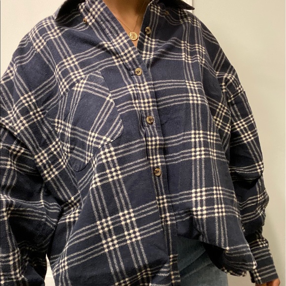 Oversized Flannel - Picture 2 of 3